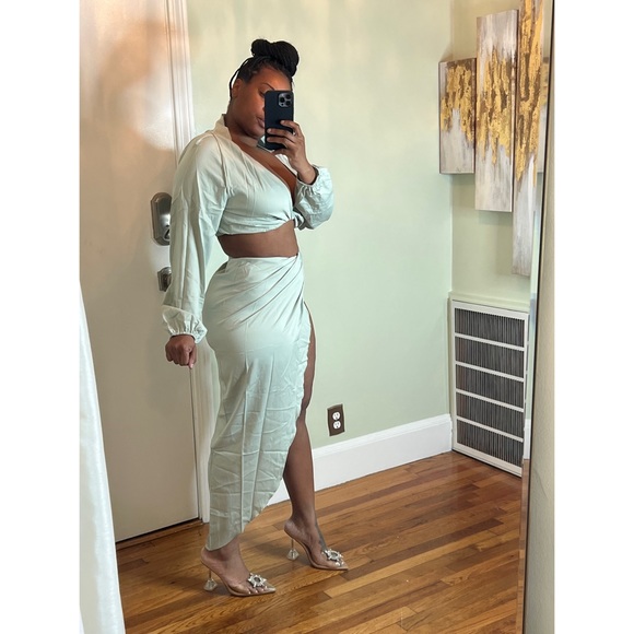 🌹NEW - RESORT Set / in Sage green - Picture 6 of 7